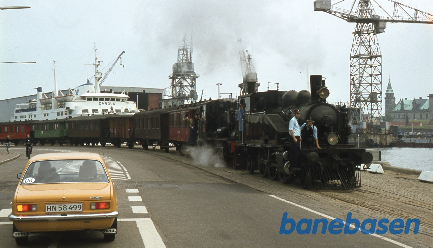 Toget på vej over havnen Toget på vej over havnen