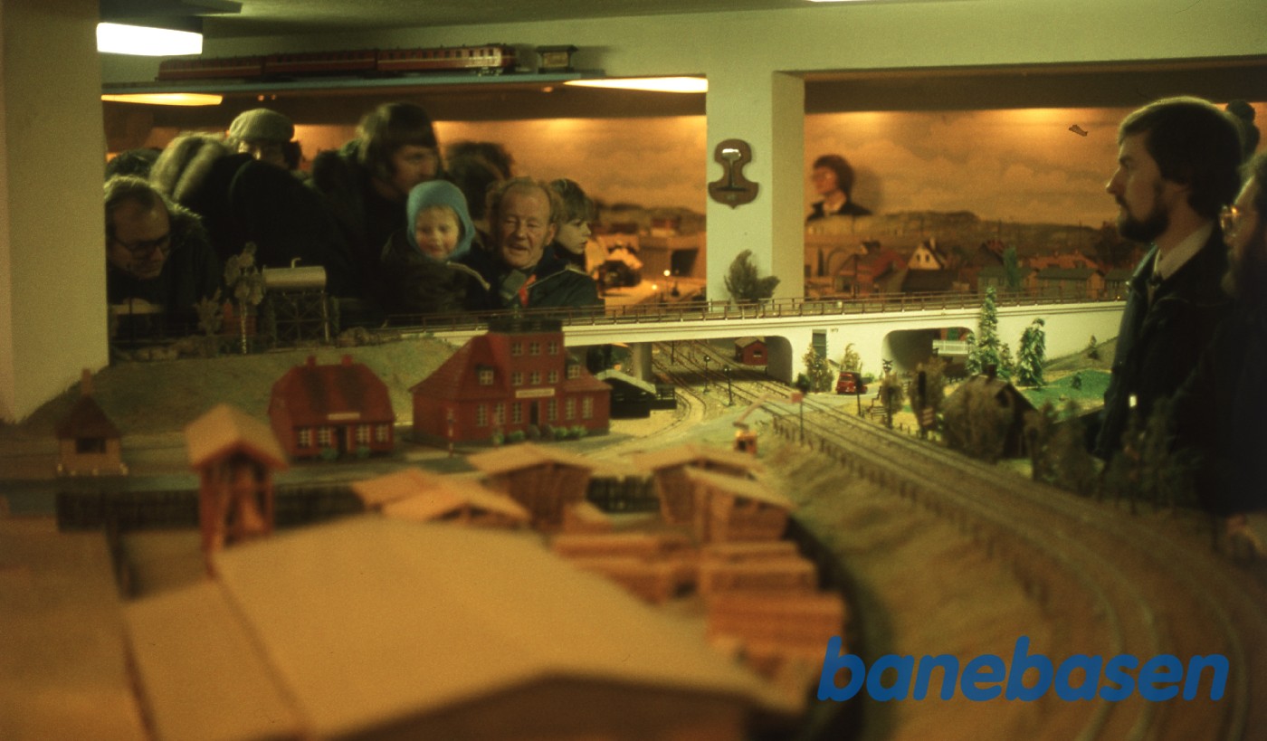 Kalundborg modelbaneklub har et flot anlæg i størrelse "0". Kalundborg modelbaneklub har et flot anlæg i størrelse "0".