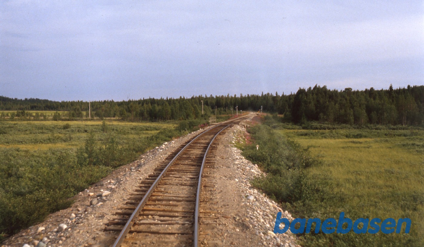Et ukendt sted på strækningen mellem Avidsjaur og Jörn Et ukendt sted på strækningen mellem Avidsjaur og Jörn