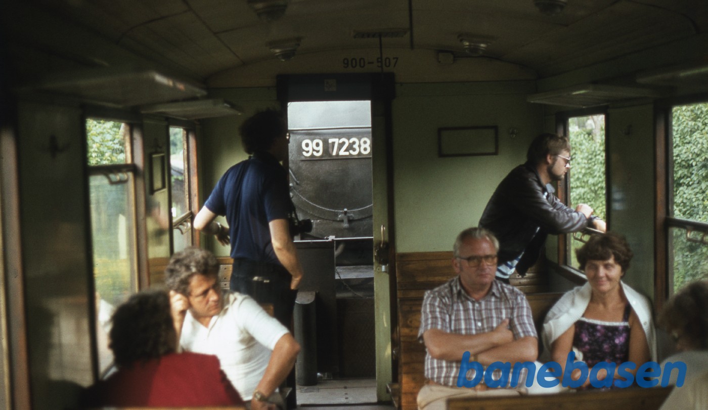 Foto inde i togets forreste vogn Foto inde i togets forreste vogn