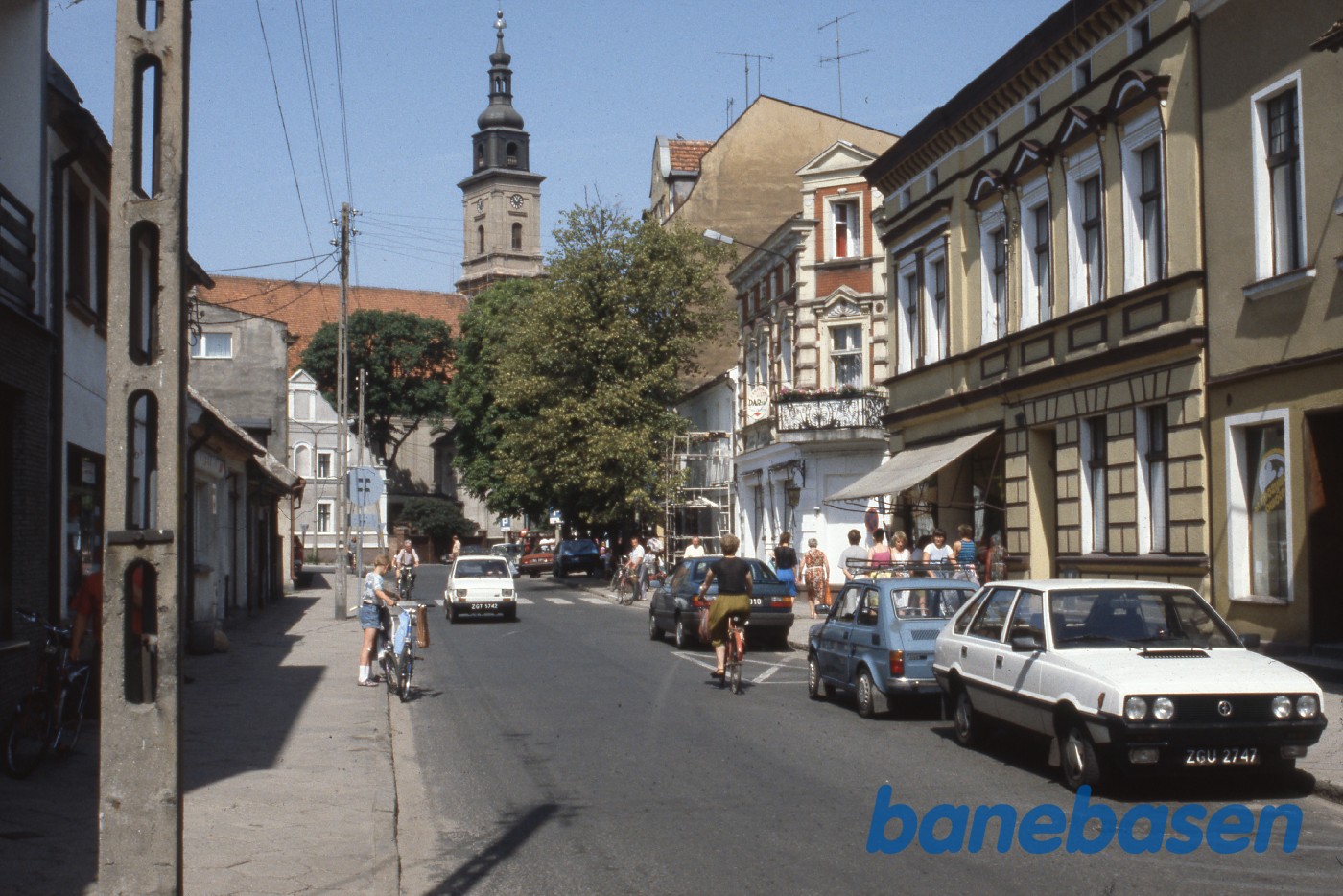 Gadebillede fra byen lørdag formiddag Gadebillede fra byen lørdag formiddag