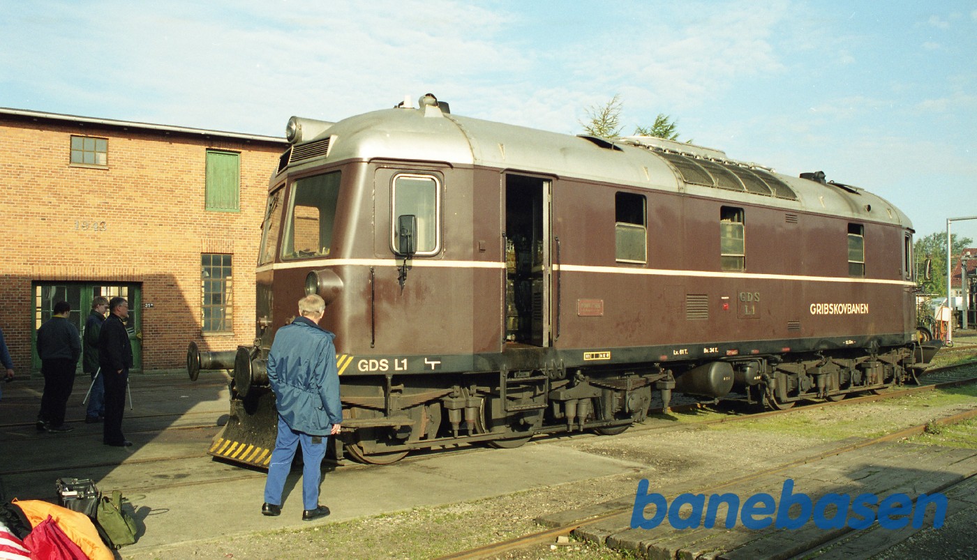 Gribskovbanen har stillet lokomotivet ud i solen, lørdag kl. 10 Gribskovbanen har stillet lokomotivet ud i solen, lørdag kl. 10