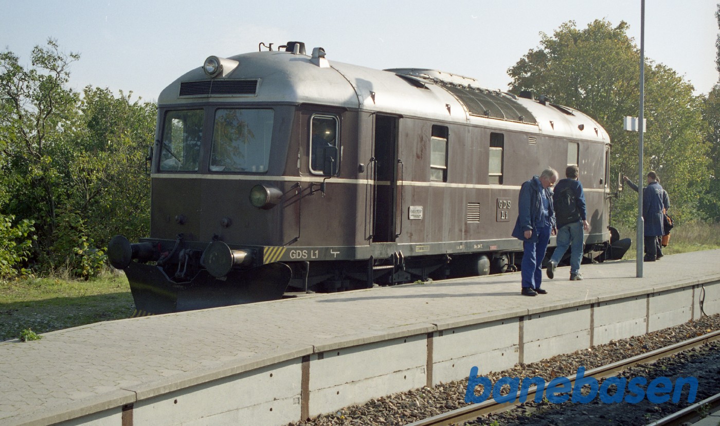 Klubmedlemmerne beundre det nye lokomotiv Klubmedlemmerne beundre det nye lokomotiv