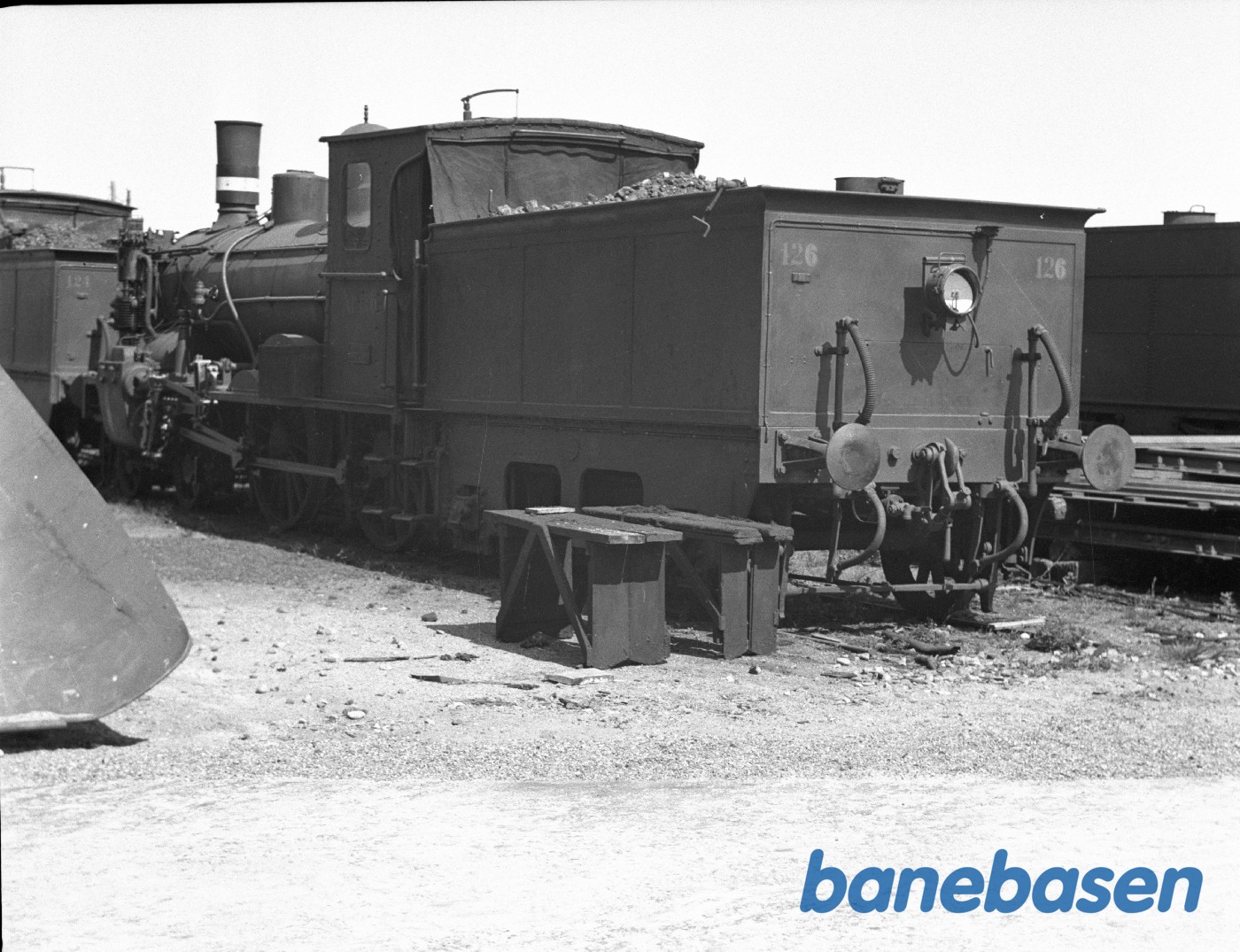 Damplokomotiv DSB AF 126 på Odense Syd station Damplokomotiv DSB AF 126 på Odense Syd station