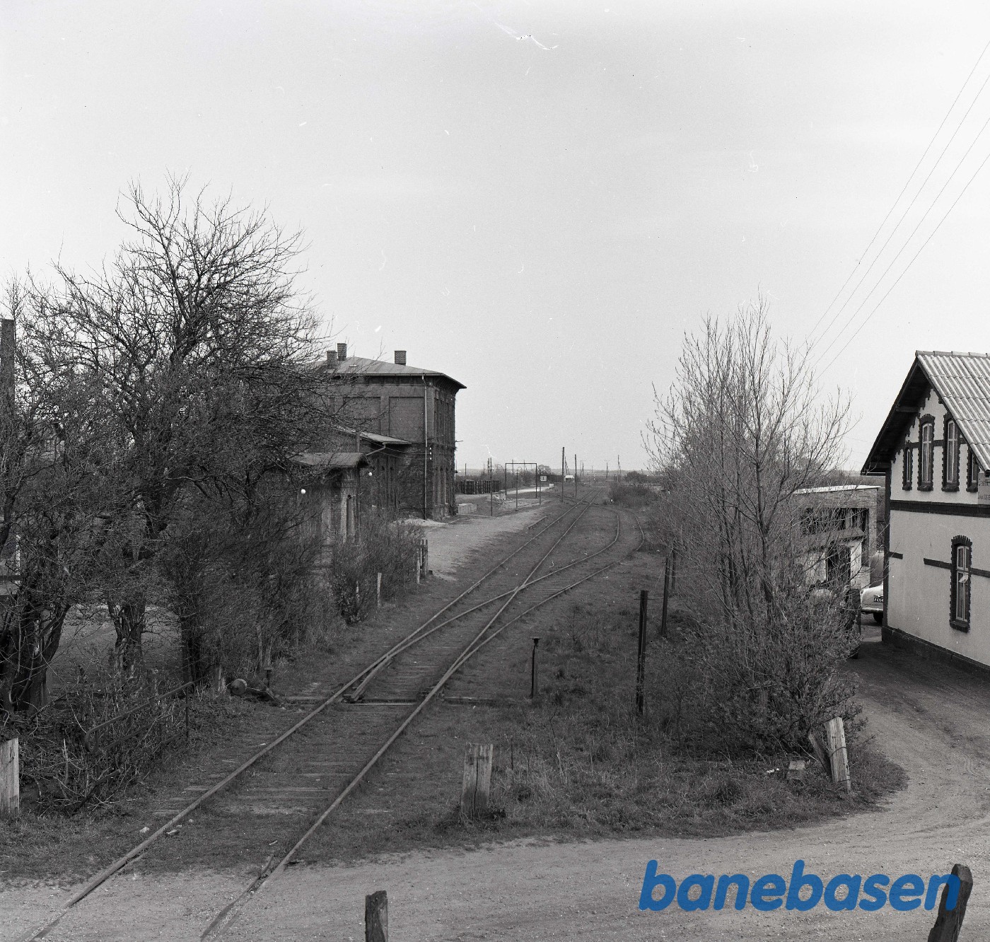 Højer station set fra jernbanen Højer station set fra jernbanen