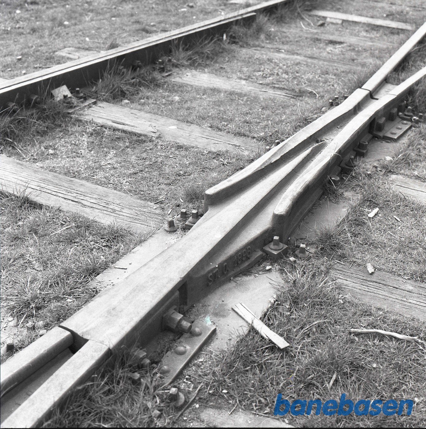Højer station set fra jernbanen. Spordetaljer Højer station set fra jernbanen. Spordetaljer