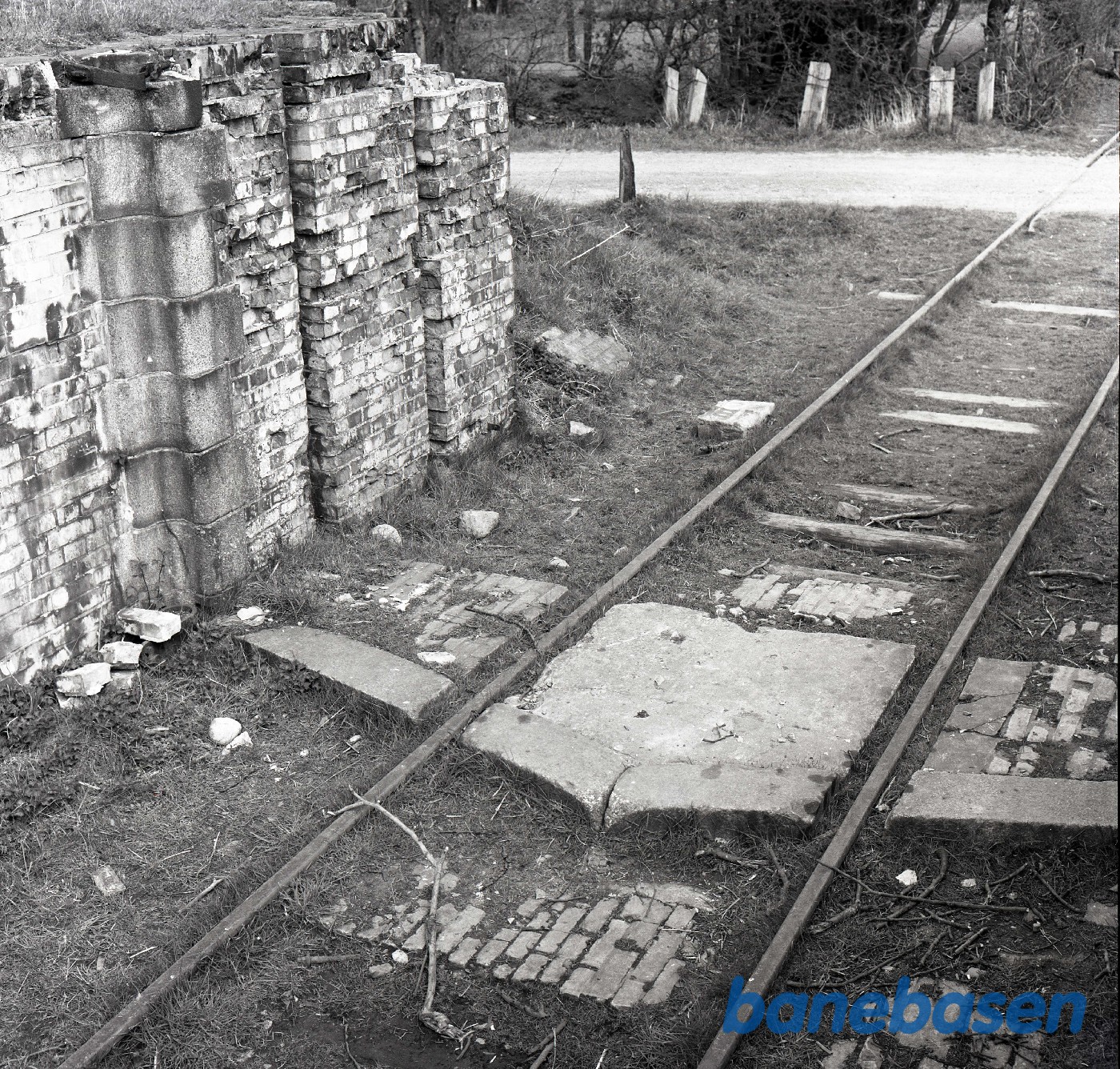 Højer station set fra jernbanen. Spordetaljer Højer station set fra jernbanen. Spordetaljer