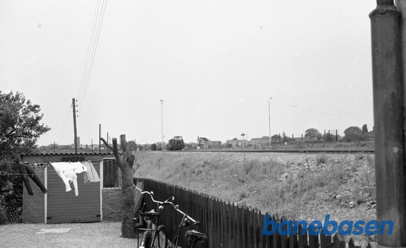 MH 203 rangerer i "Svanedammen" MH 203 rangerer i "Svanedammen"