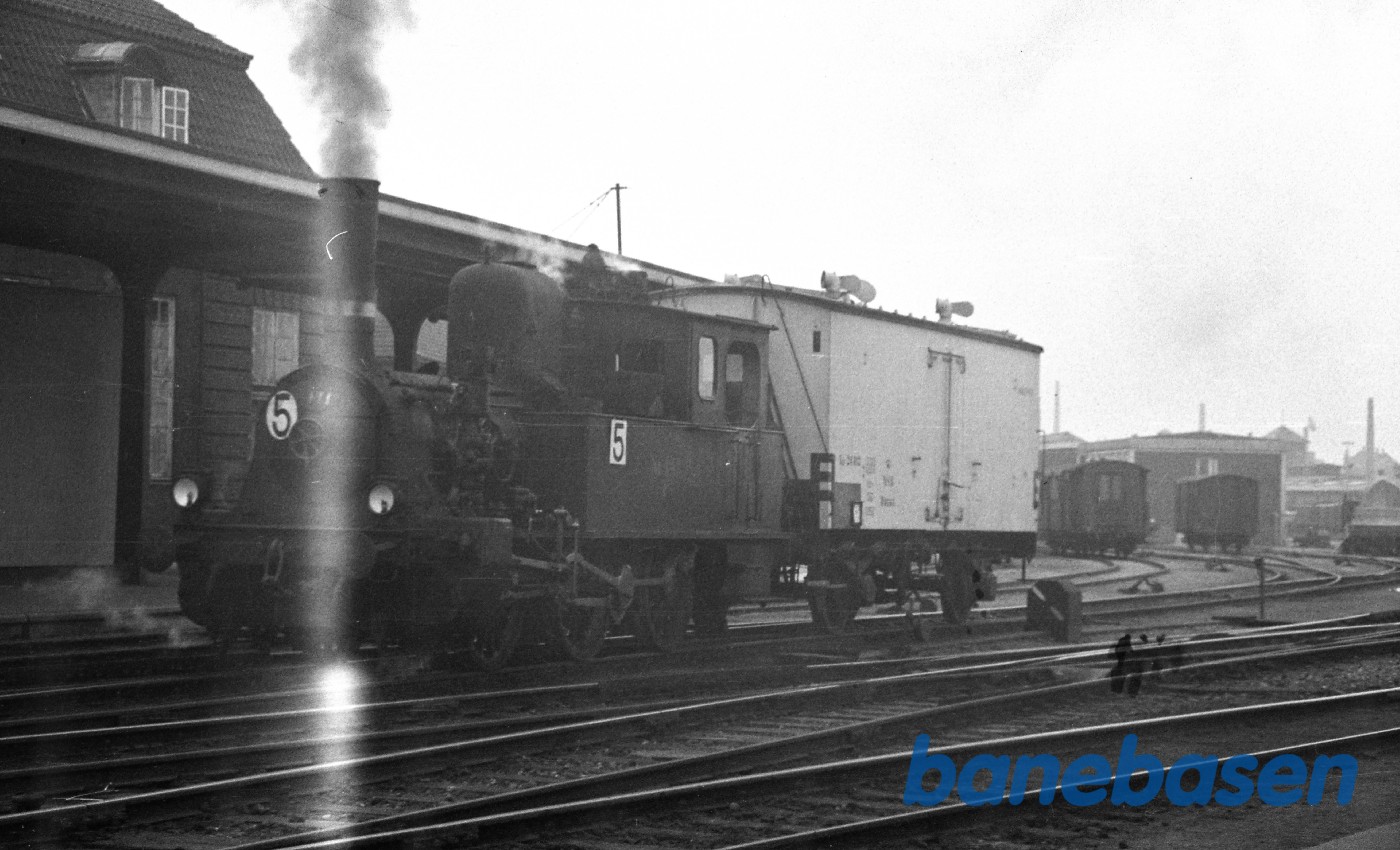 F 441 + IKH-kølevogn F 441 + IKH-kølevogn