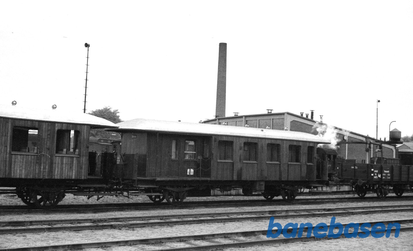 Person-og postvogn Person-og postvogn