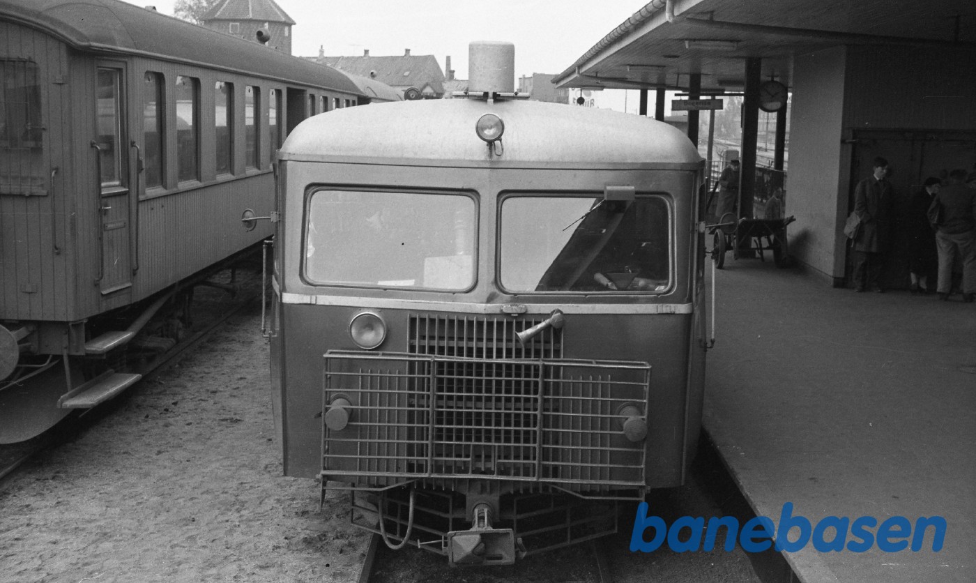 Front på skinnebus Front på skinnebus