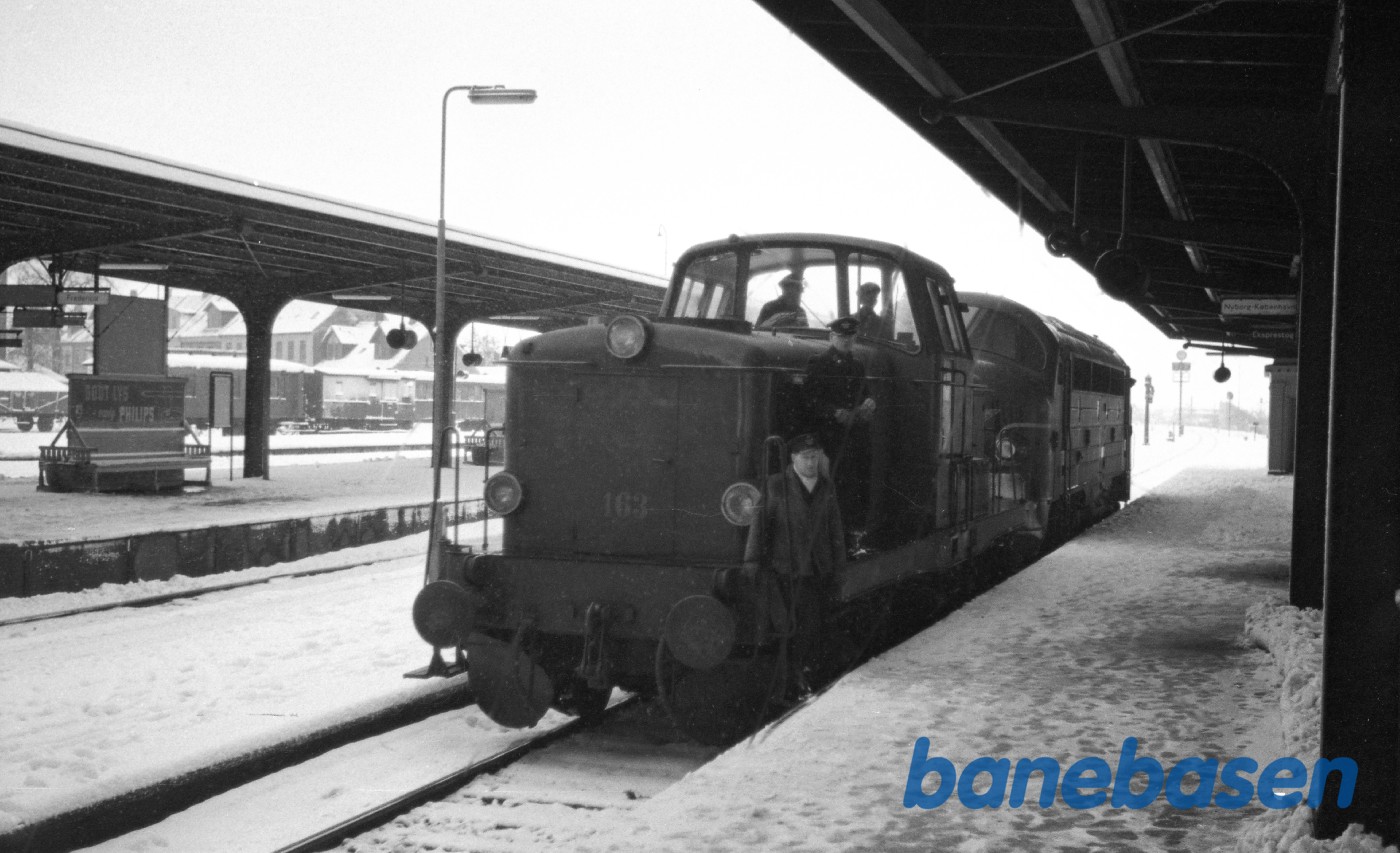 MY + MT 163 som materieltog til Nyborg MY + MT 163 som materieltog til Nyborg