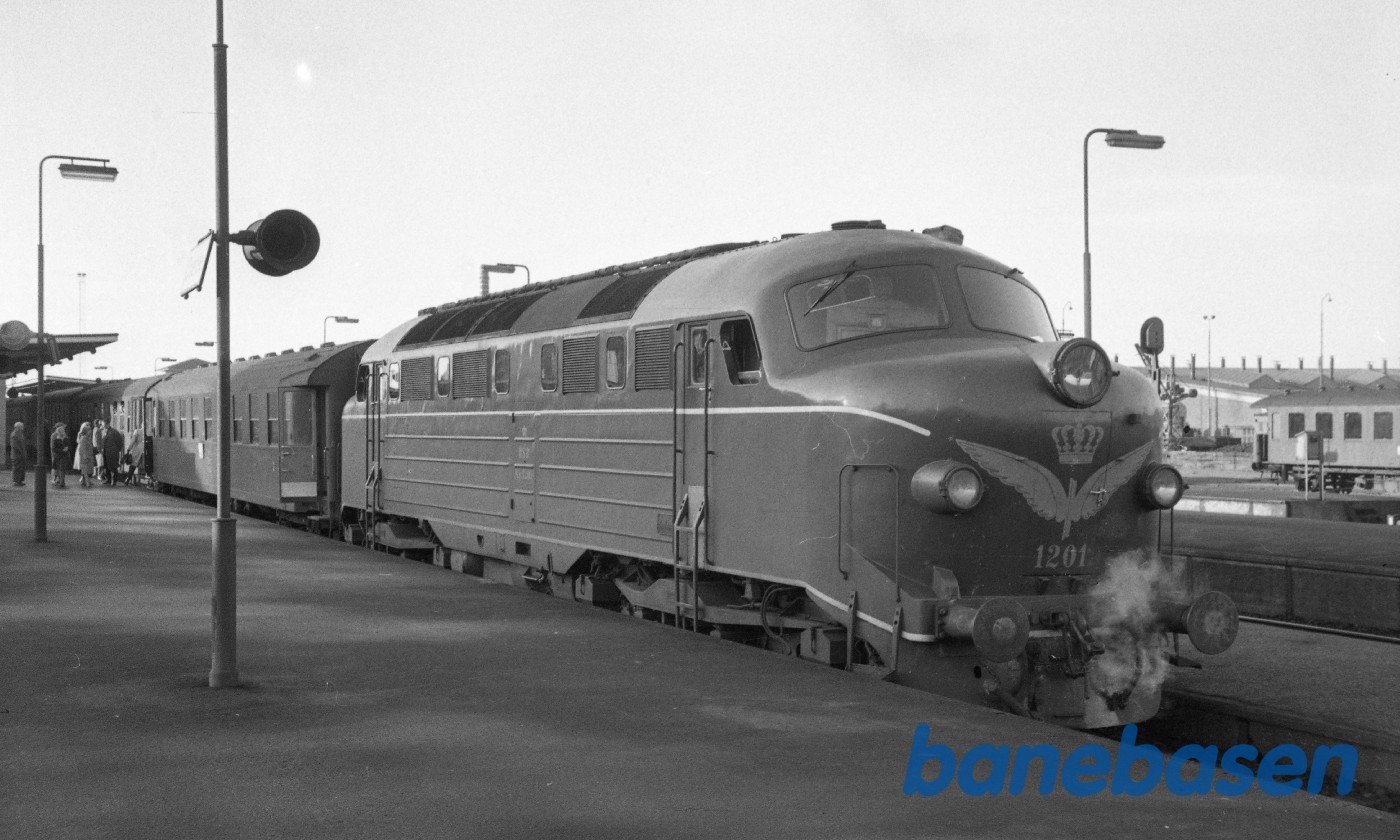 MY 1201 med persontog til Nyborg MY 1201 med persontog til Nyborg