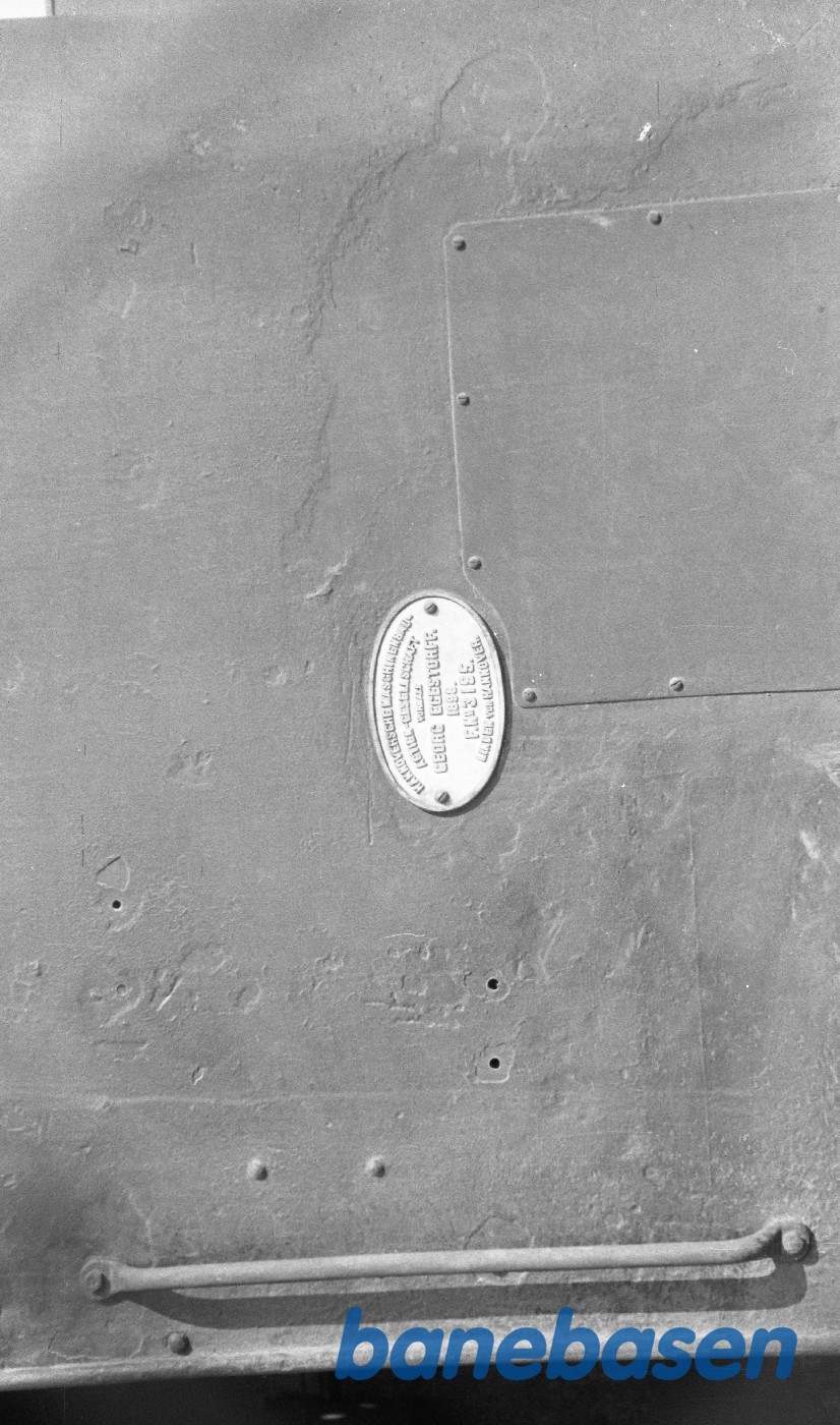 Fabriksskilt på damplokomotiv No. 1 Fabriksskilt på damplokomotiv No. 1