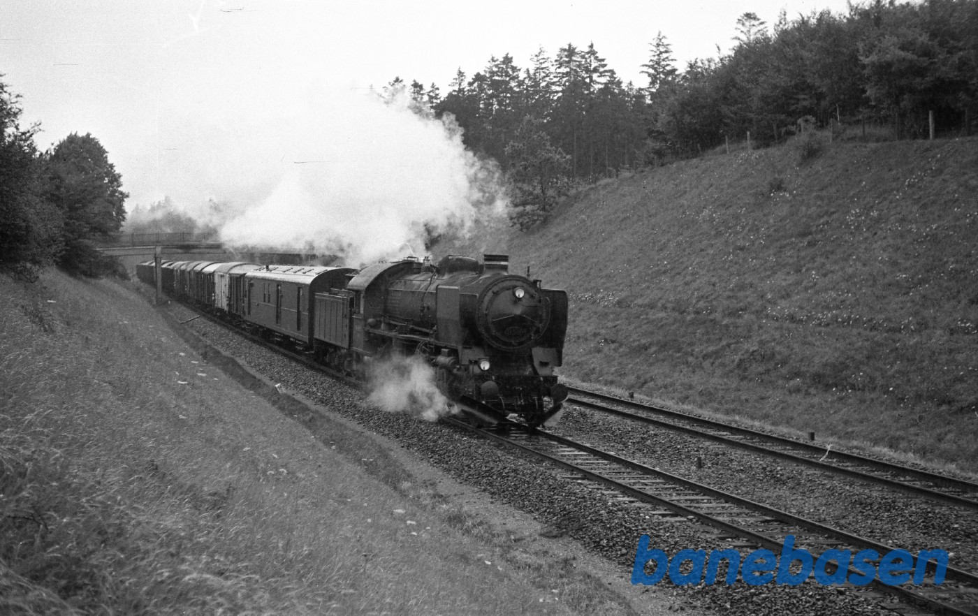R 959 med godstog fra Fredericia ved Aarup R 959 med godstog fra Fredericia ved Aarup