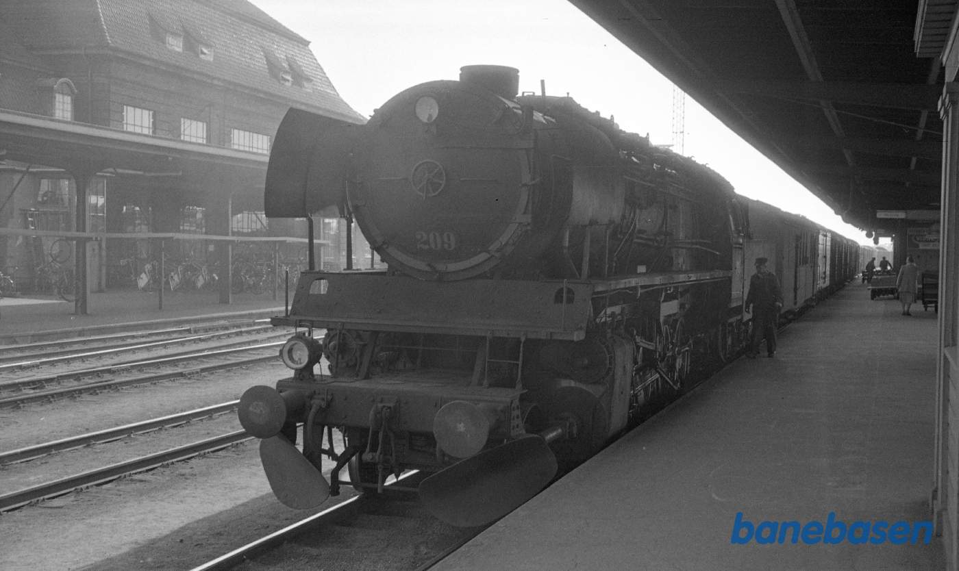 N 209 med godstog fra Fredericia N 209 med godstog fra Fredericia