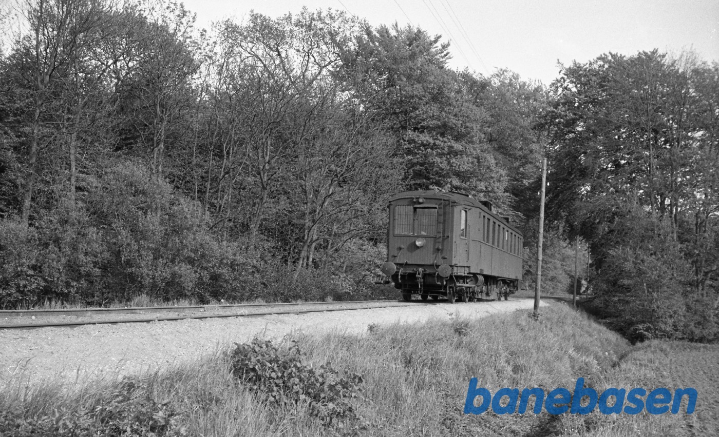 MD-motorvogn fra Odense, kort før Brenderup MD-motorvogn fra Odense, kort før Brenderup