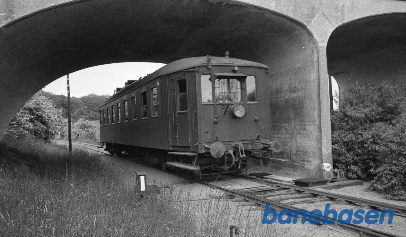 MH-motorvogn under indkørsel fra Bogense MH-motorvogn under indkørsel fra Bogense