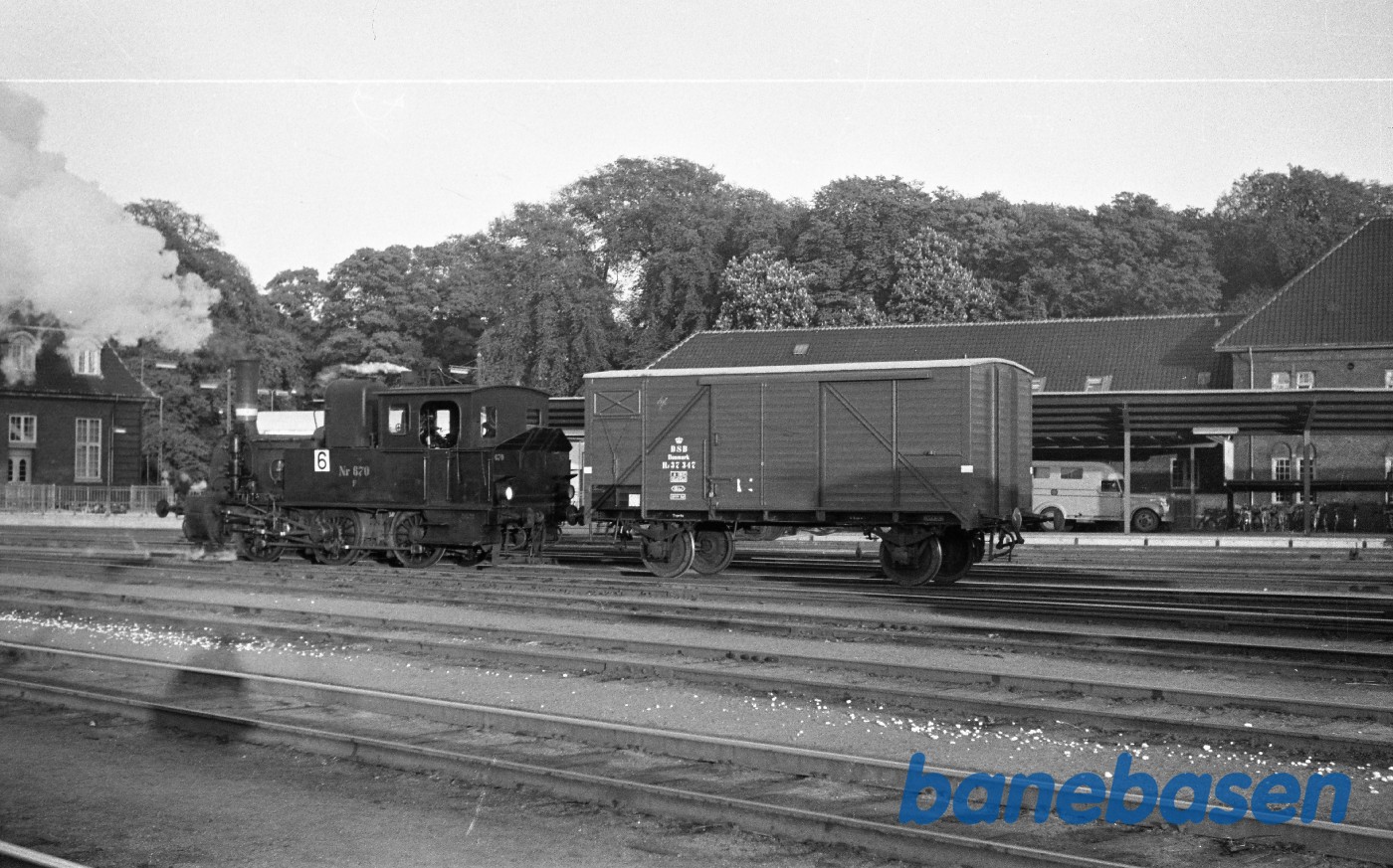 F 670 stødrangerer med HJ 37347 F 670 stødrangerer med HJ 37347