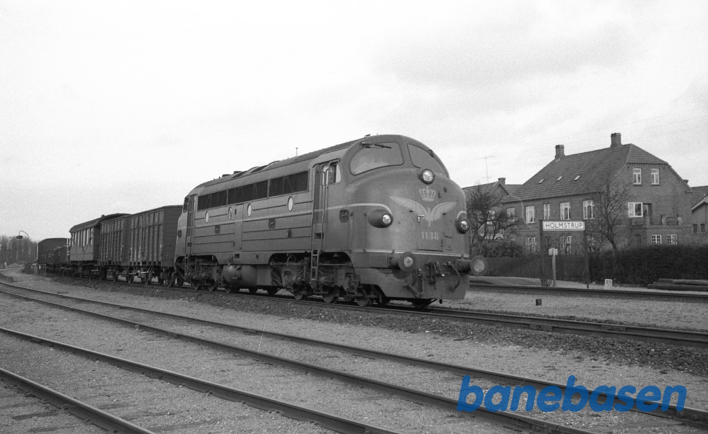 MY 1138 med godstog til Fredericia MY 1138 med godstog til Fredericia