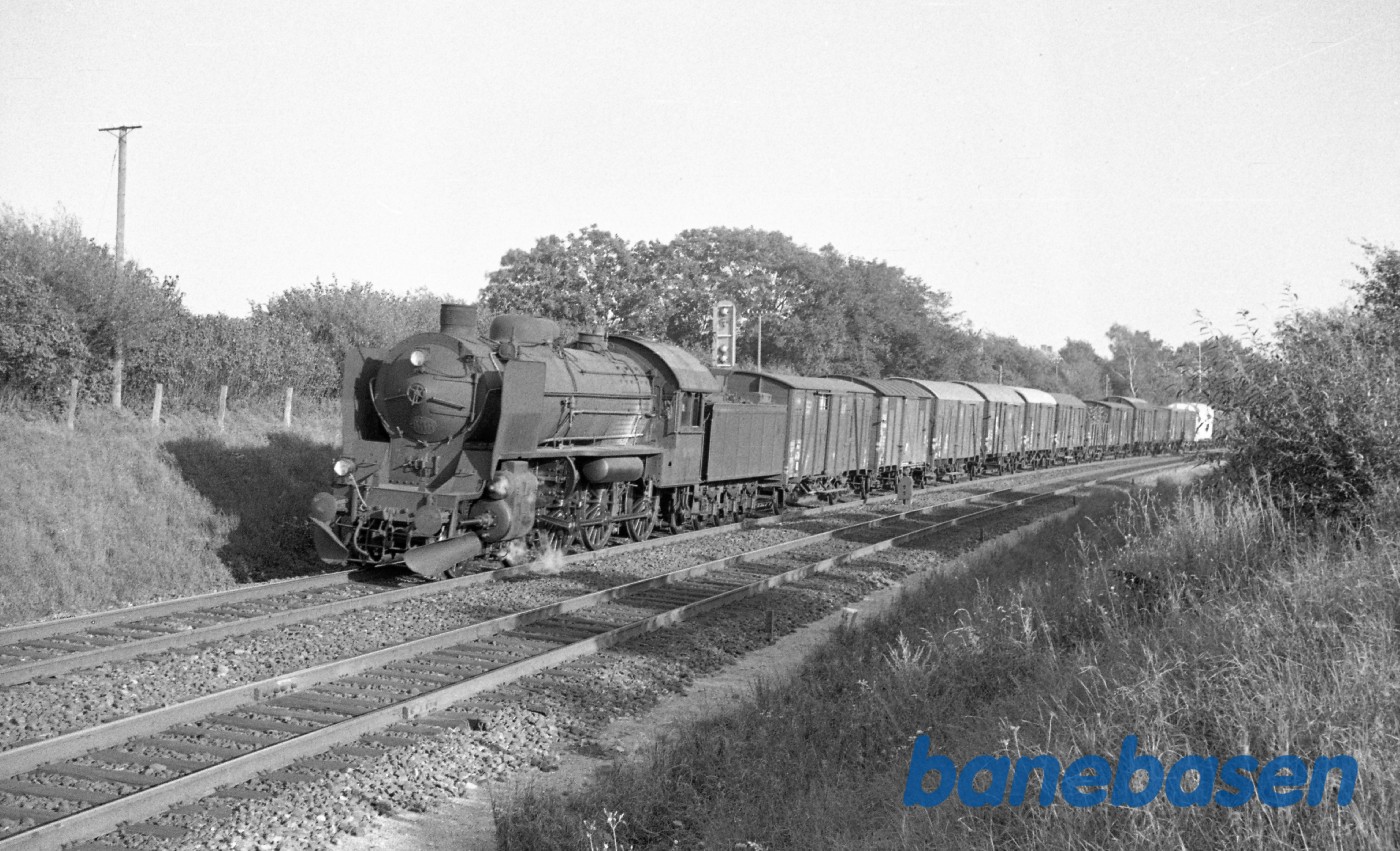 R 936 med godstog til Fredericia R 936 med godstog til Fredericia