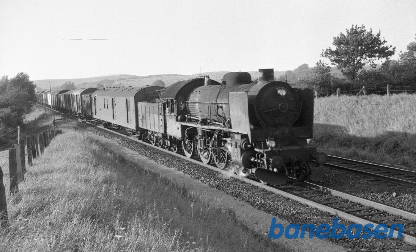 R 944 med godstog fra Fredericia R 944 med godstog fra Fredericia