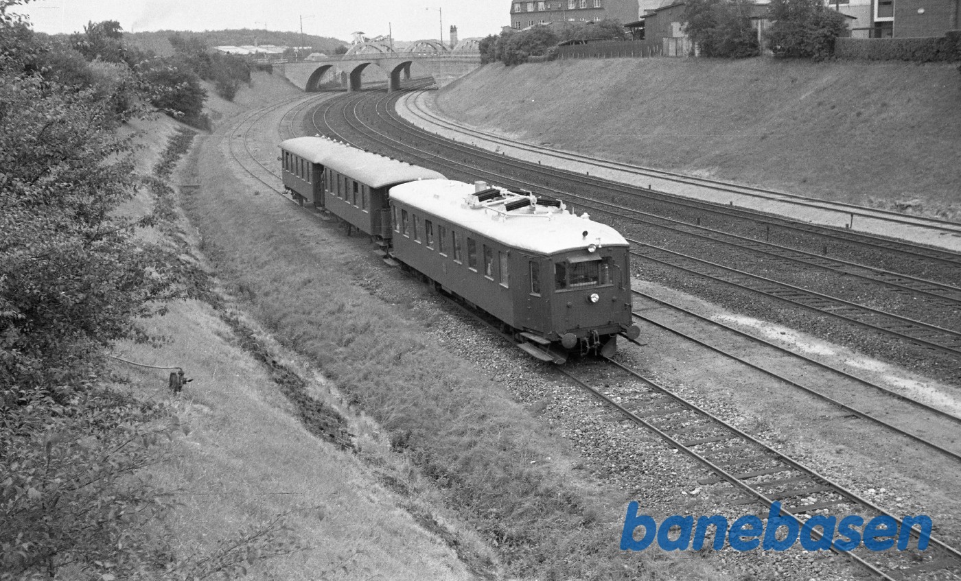 MH 8 + 2 C-vogne til Bogense MH 8 + 2 C-vogne til Bogense