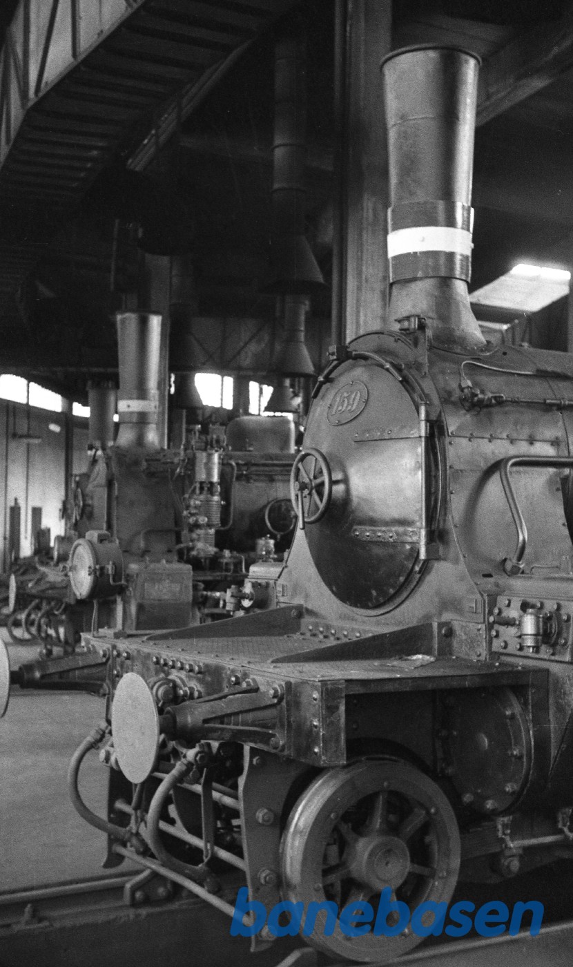 Front A 159 Front A 159