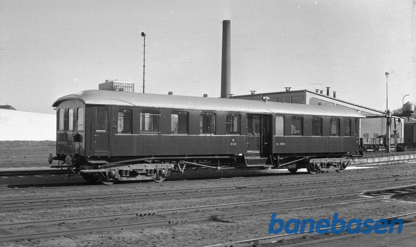 Personvogn (ex-styrevogn) Personvogn (ex-styrevogn)