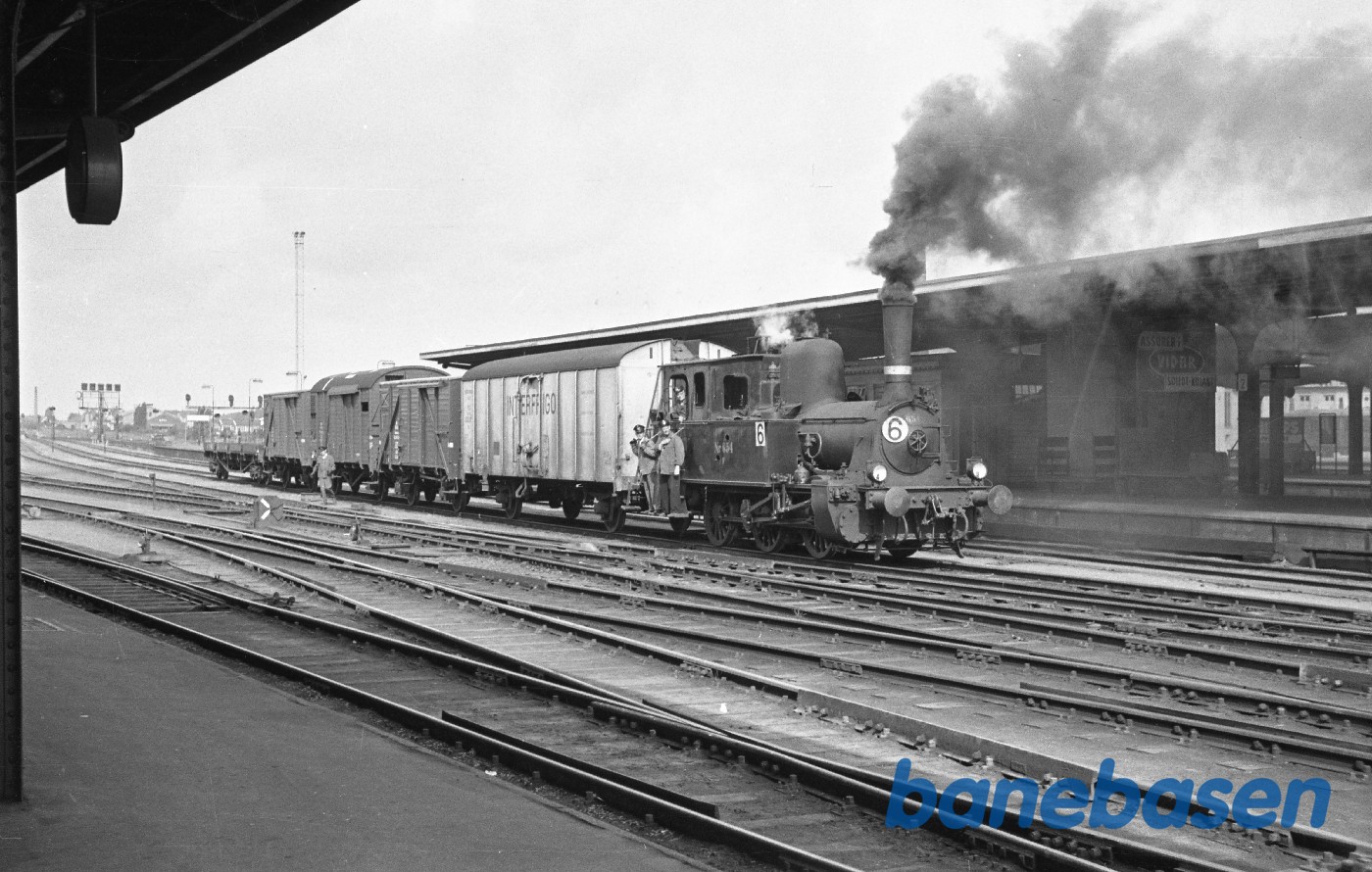 F 654 med rangertræk F 654 med rangertræk