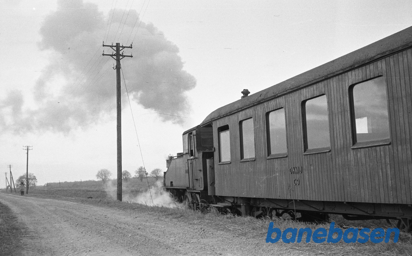Damplokomotiv nr. 14 rangerer med godstog Damplokomotiv nr. 14 rangerer med godstog