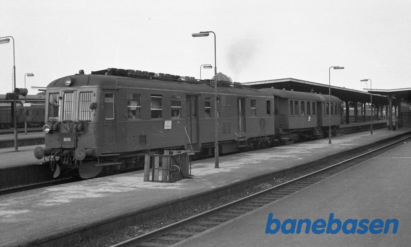 MO 1886 med persontog til Fredericia MO 1886 med persontog til Fredericia