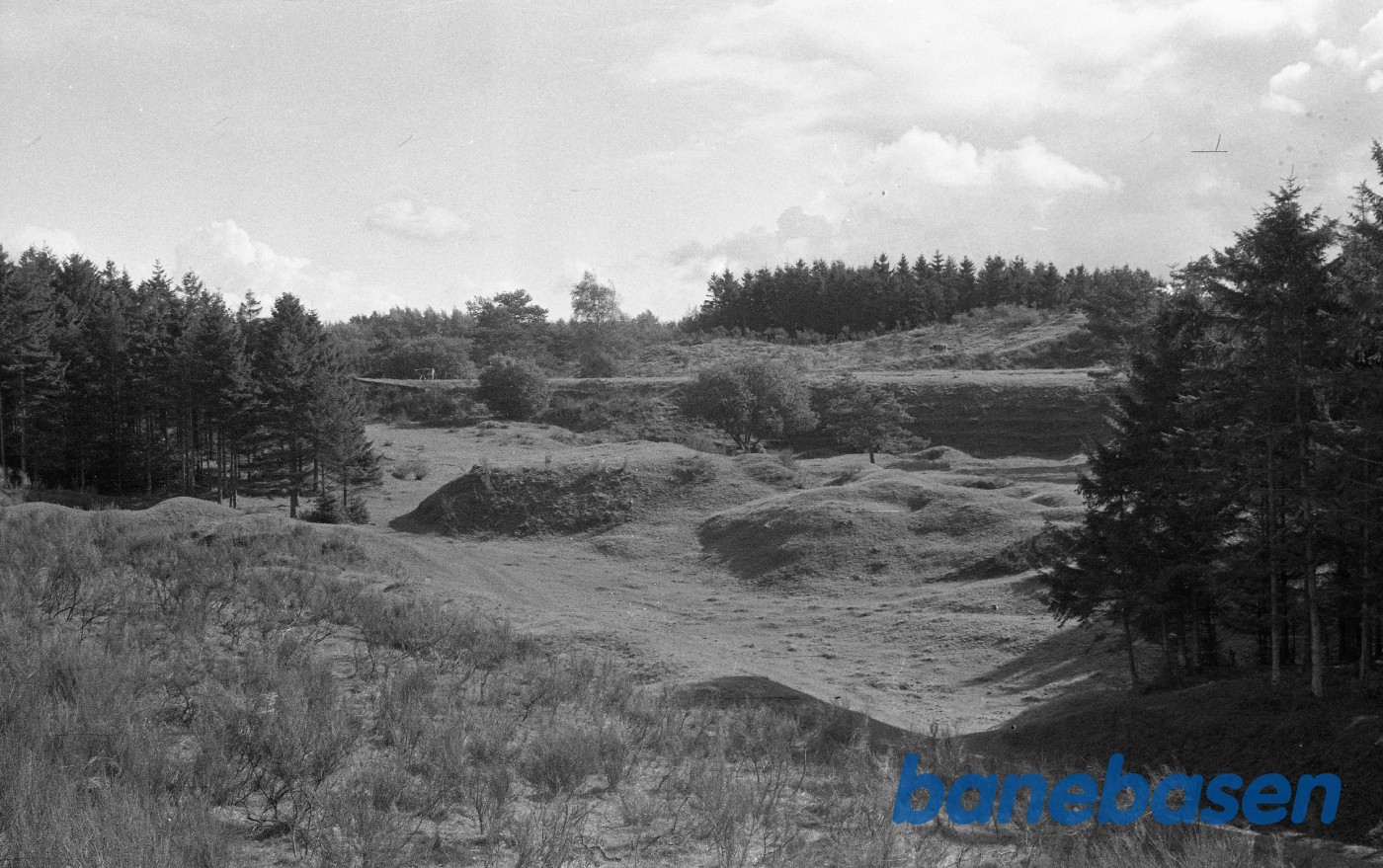 Tidligere grusgrav ved Lunge Bjerge med sporforbindelse til Gelsted station Tidligere grusgrav ved Lunge Bjerge med sporforbindelse til Gelsted station