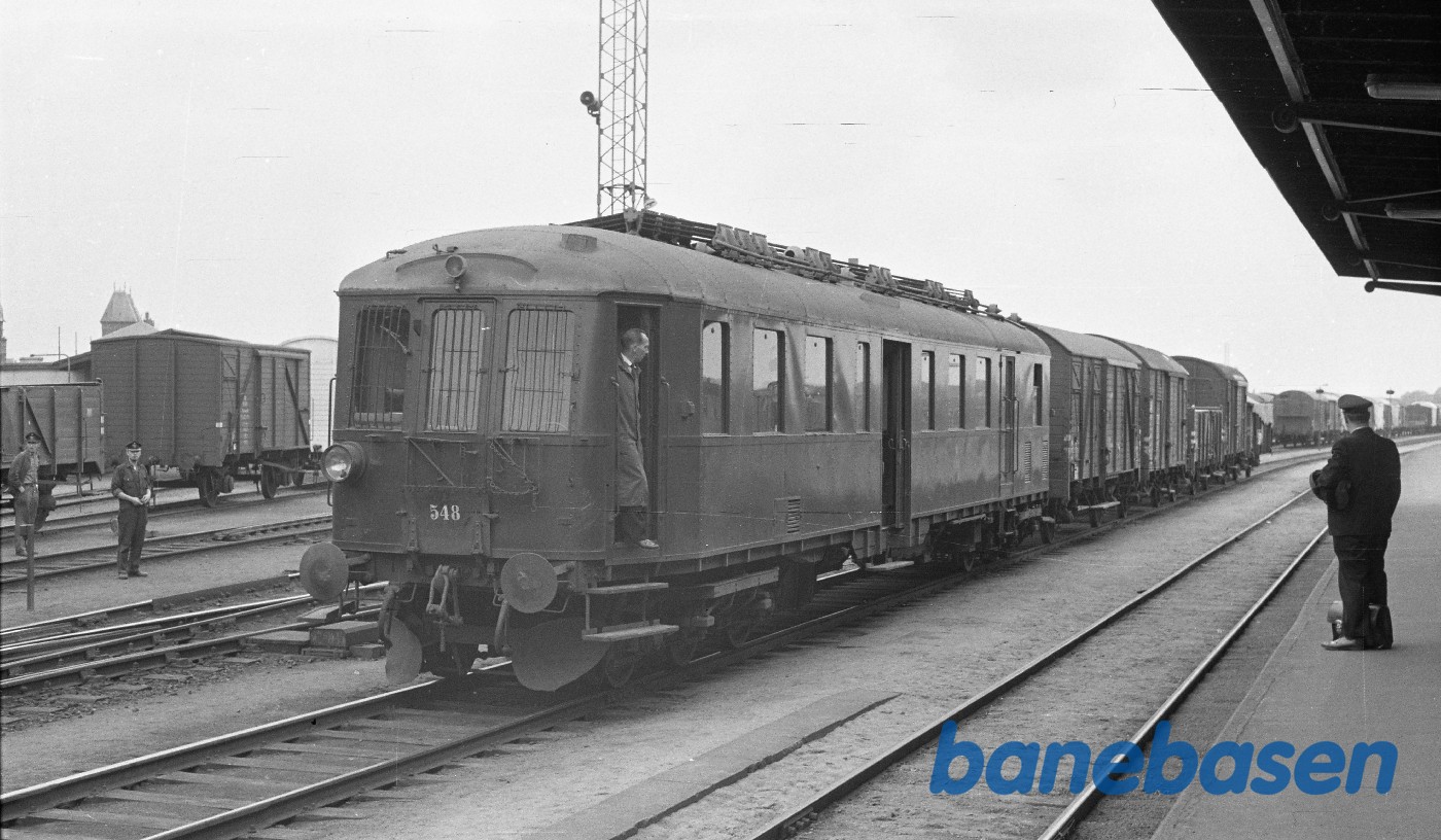 MP 548 med godstog fra Fåborg MP 548 med godstog fra Fåborg