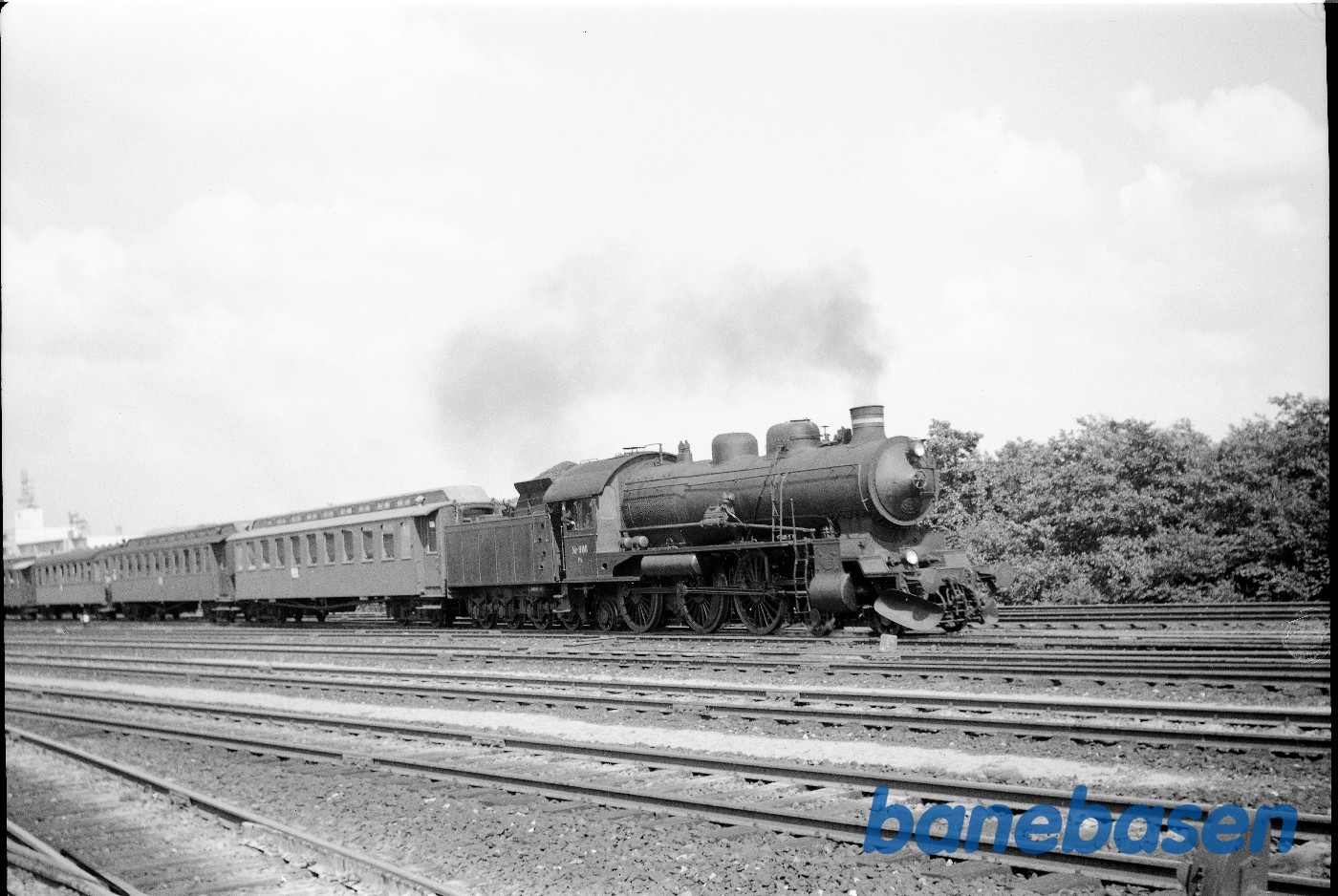 PR 908 med tog kører ud fra Fredericia PR 908 med tog kører ud fra Fredericia