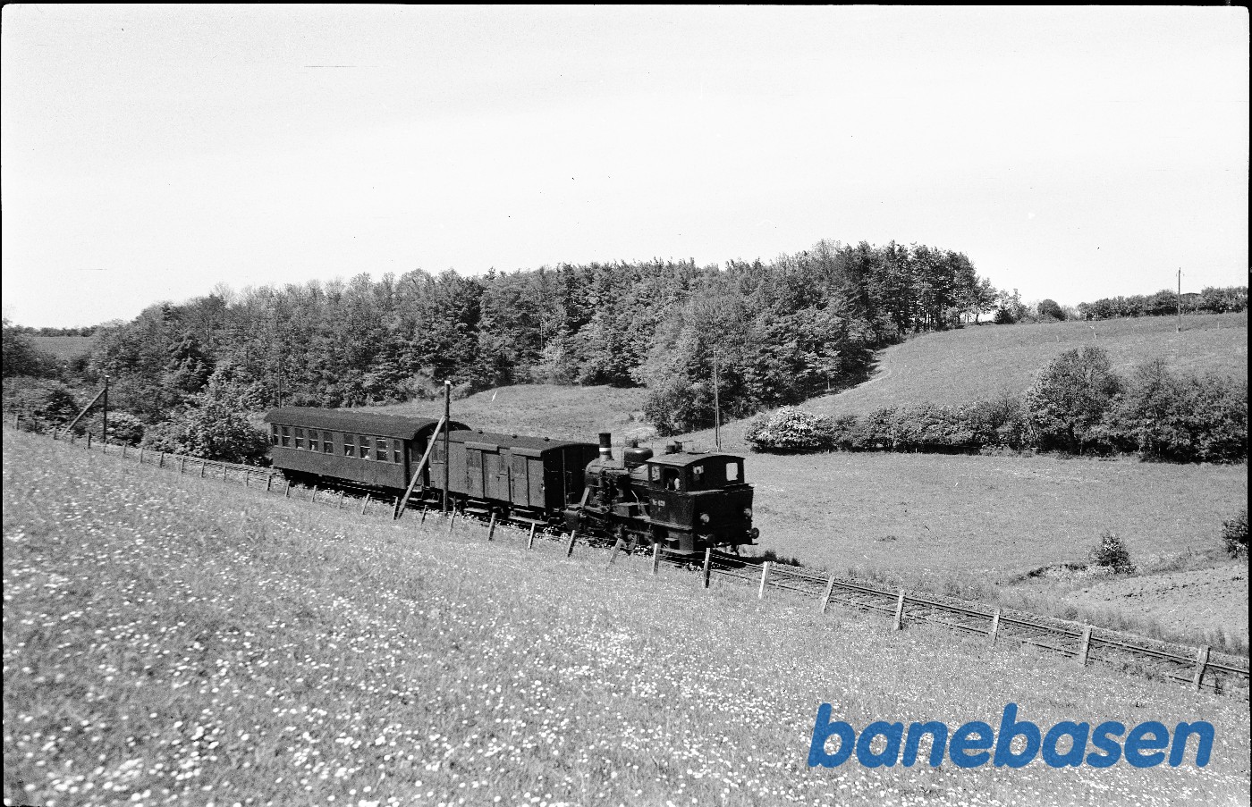 Tog med F 428 mellem Rødekro og Åbenrå Tog med F 428 mellem Rødekro og Åbenrå