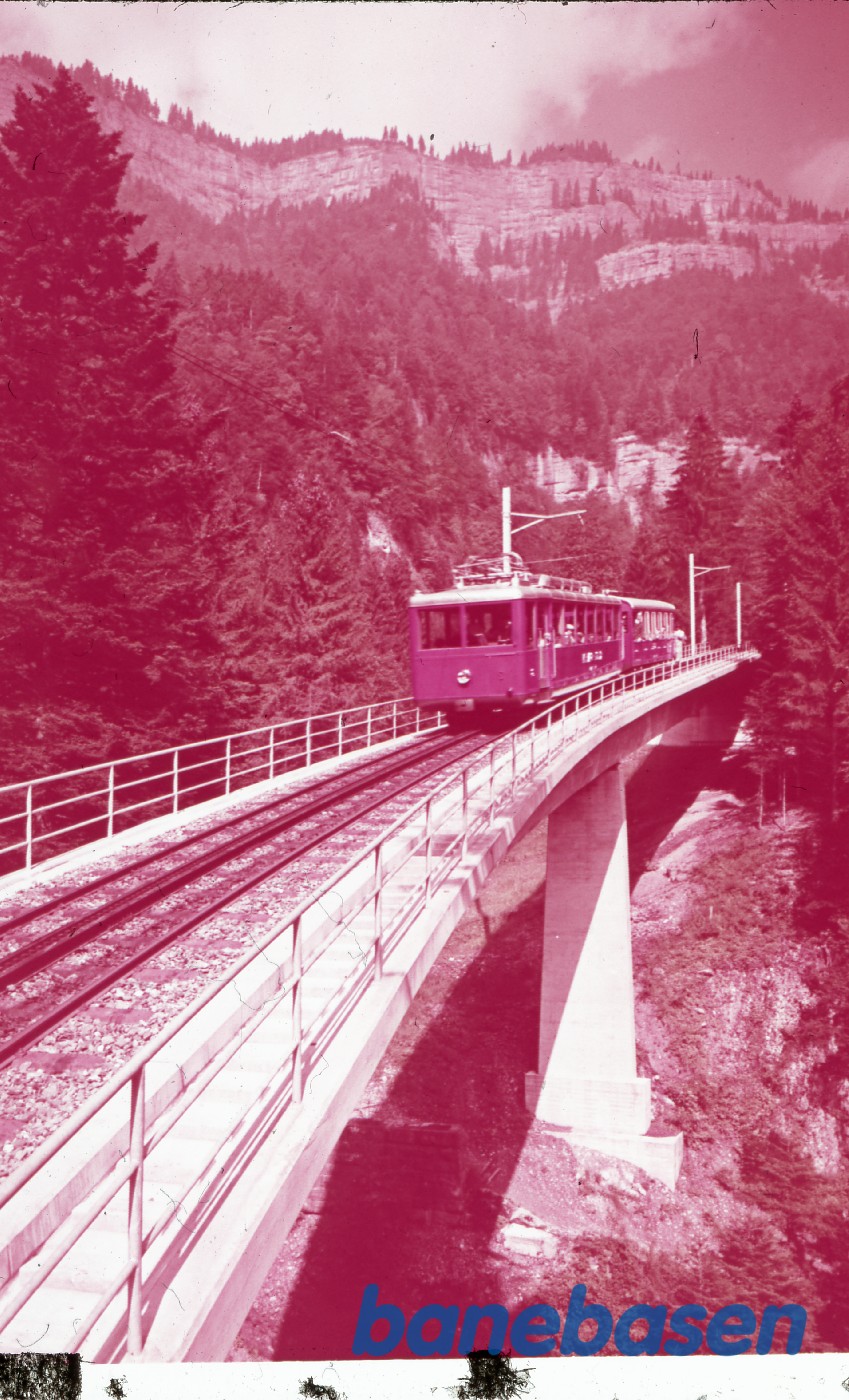 VRB Schnihobel Brücke, Burgi VRB Schnihobel Brücke, Burgi