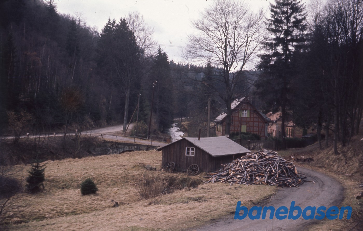 Mellem Mägdesprung og Alexisbad Mellem Mägdesprung og Alexisbad