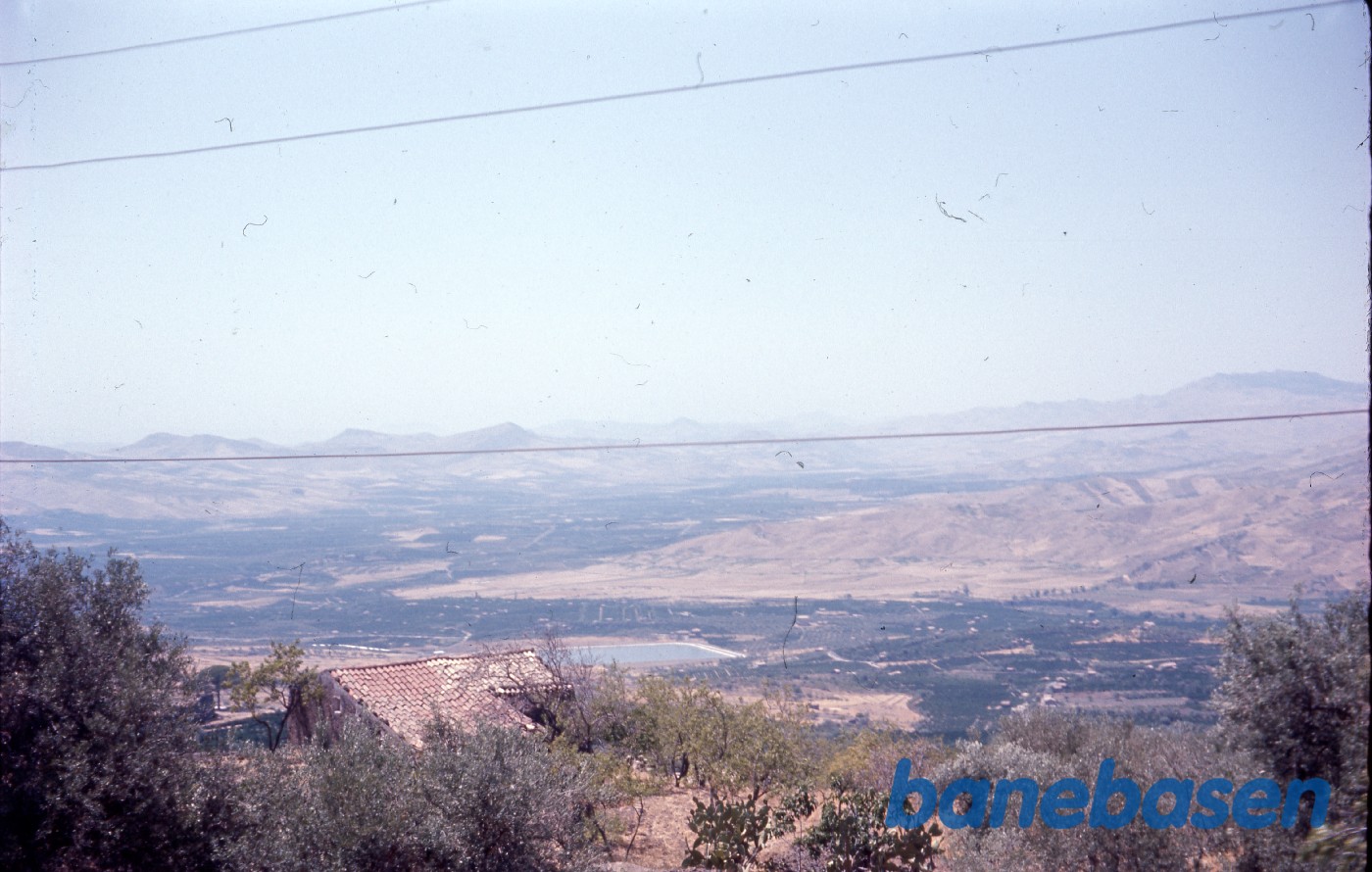 Et vue ud over dalen Et vue ud over dalen