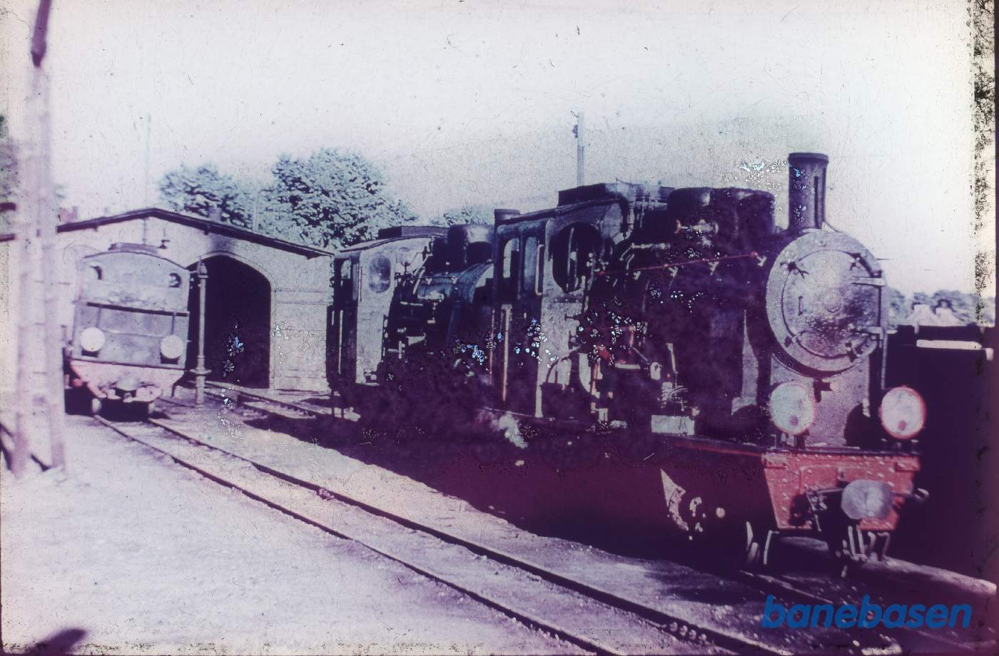 Damplokomotiver ved remisen