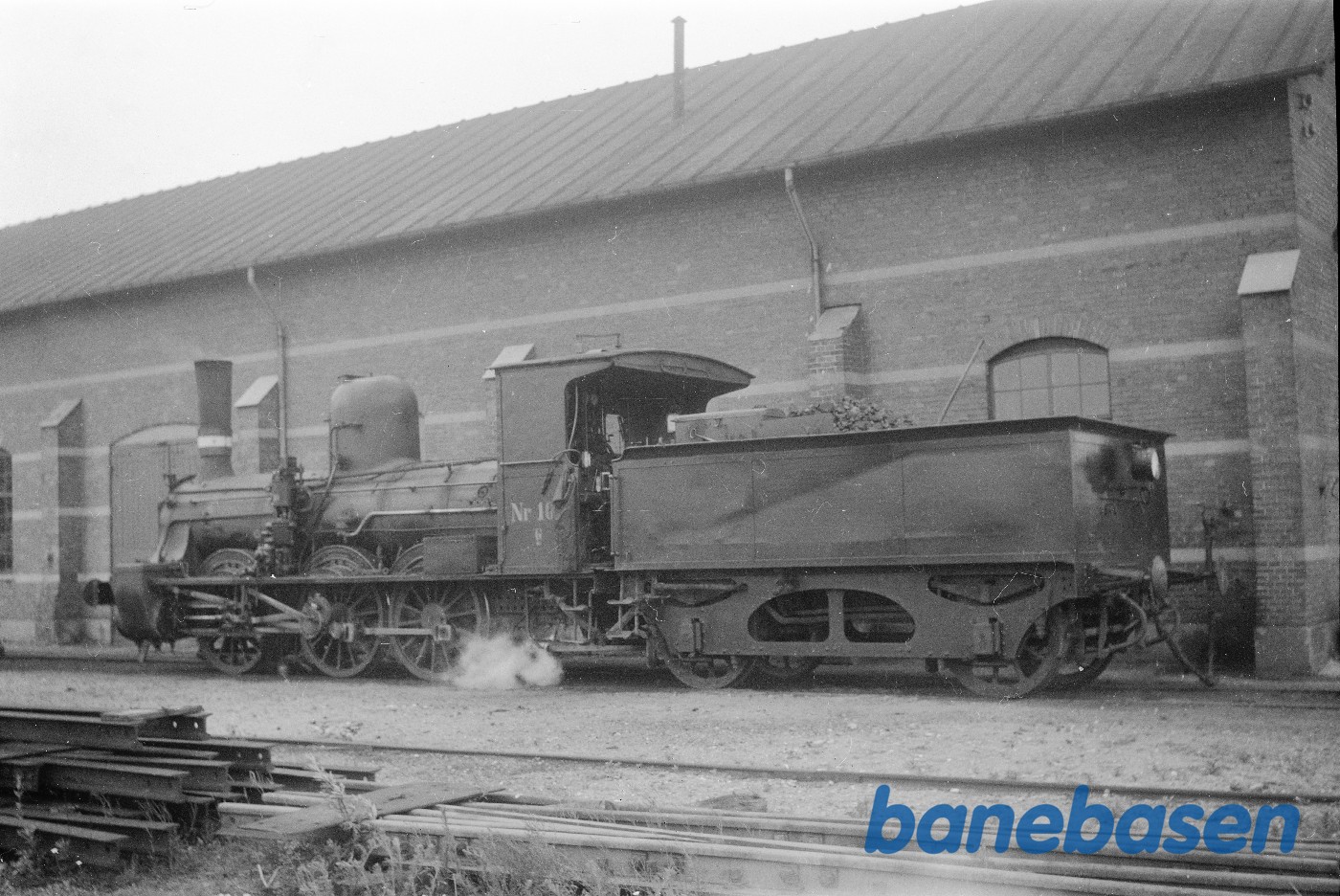 Ved remiserne Ved remiserne