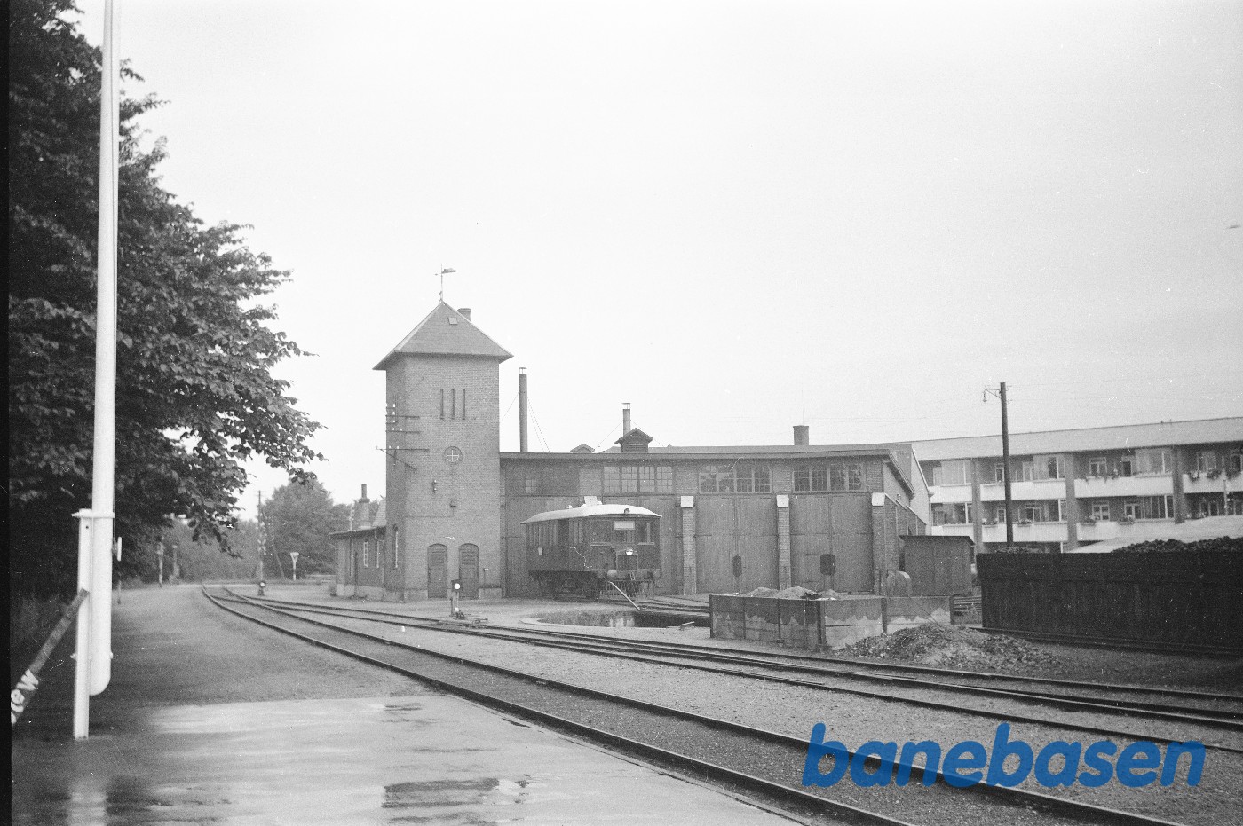 Remise VNJ M 3 foran remise Remise VNJ M 3 foran remise