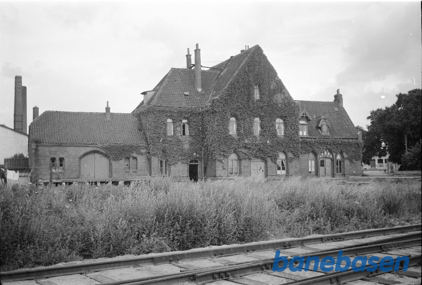 Tidl amtsbanegård tidl baneside Tidl amtsbanegård tidl baneside