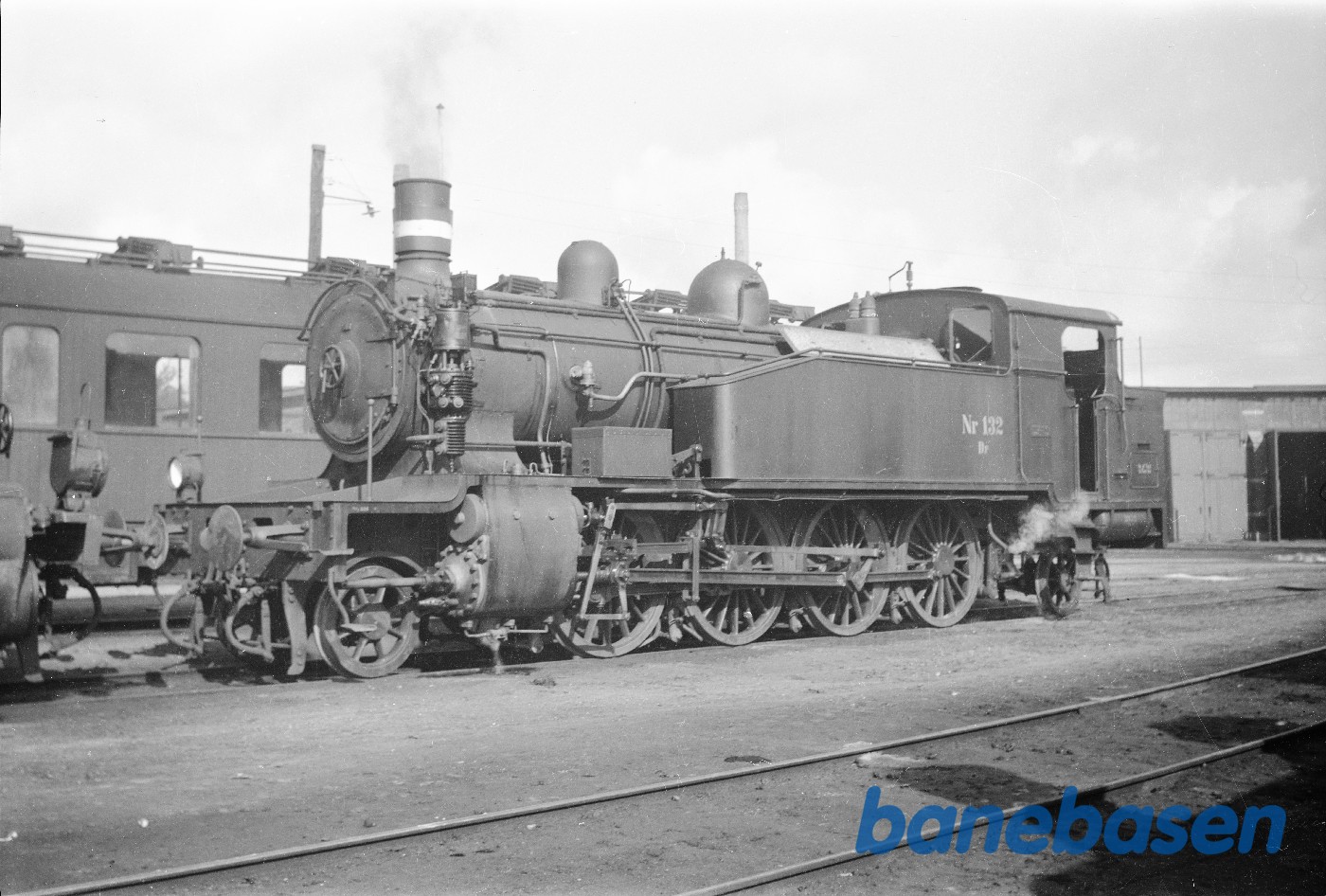 Ved remiserne Ved remiserne