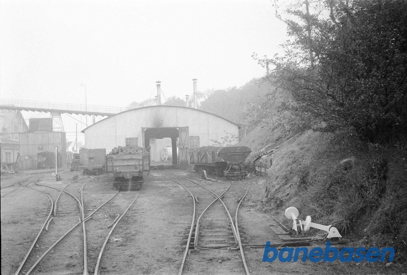 Ved remisen Ved remisen