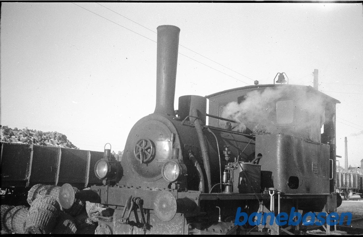 Sukkerfabrikken Nykøbing foto: Svend Jørgensen vinter 1955 Sukkerfabrikken Nykøbing foto: Svend Jørgensen vinter 1955