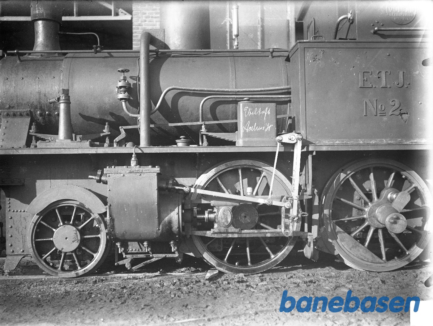 ETJ Nr. 2 til reparation hos Frichs. Gangtøj ETJ Nr. 2 til reparation hos Frichs. Gangtøj