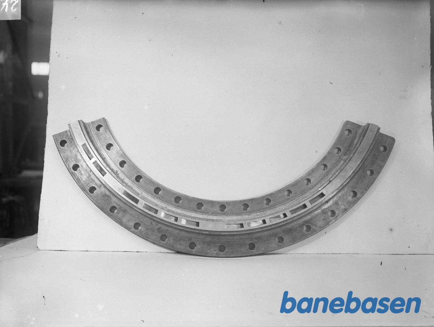 Indstrømningstude for fremturbine udstødning side Indstrømningstude for fremturbine udstødning side