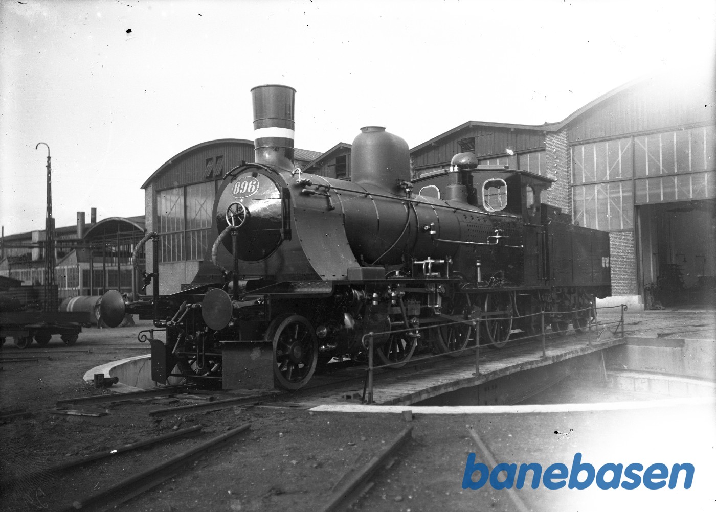 D 896 på drejeskiven D 896 på drejeskiven