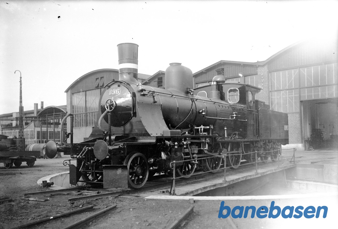 D 896 på drejeskiven D 896 på drejeskiven